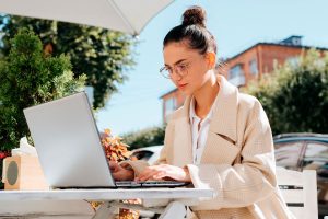 Что нужно, чтобы получить визу цифровых кочевников в Черногории (digital-nomads)?