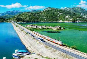 Общественный транспорт в Черногории: поезда, автобусы городские и междугородние – полезные ссылки, сервисы и информация